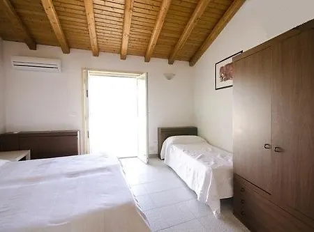호텔 In Sicily - Naxos Bay 2*