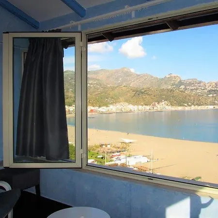 In Sicily - Naxos Bay 호텔
